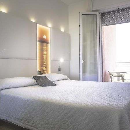 Hotel Antoniana カオルレ エクステリア 写真